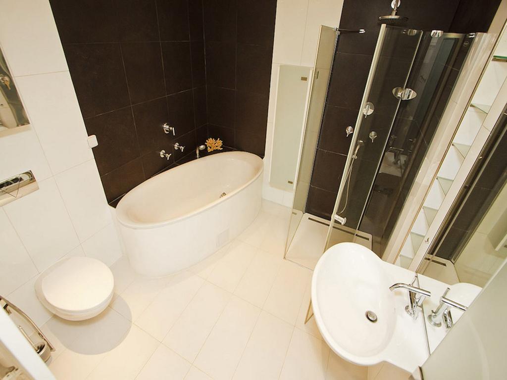 Luxury Penthouse Apartment Prague Room photo